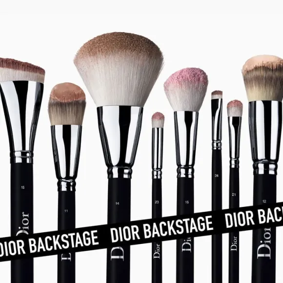 Backstage Powder brush