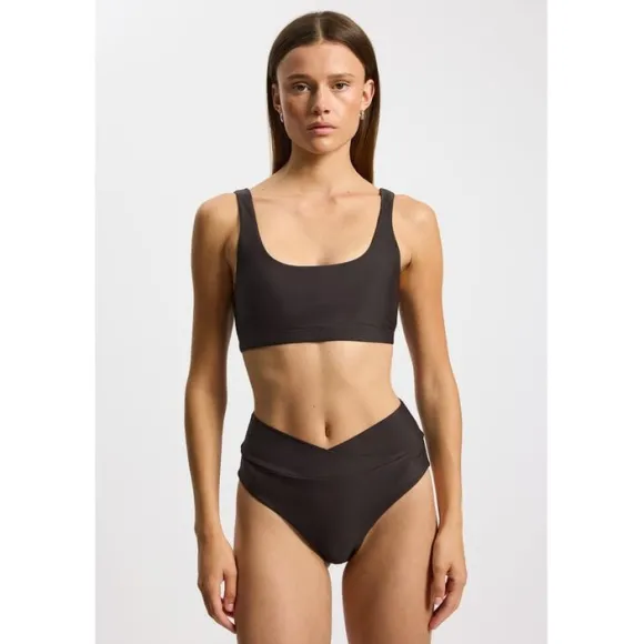 Bikini Top Bay