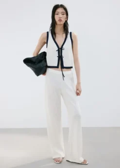 Bow tie waistcoat top