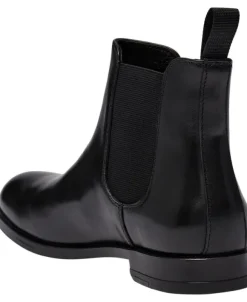 Chelsea boot