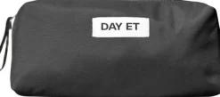 Day Gweneth RE-S Drawing