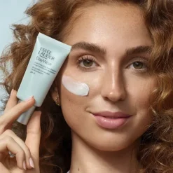 DayWear Sheer Tint Moisturizer SPF 15