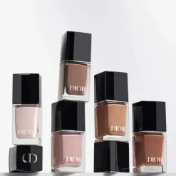Dior Vernis Nail Polish with Gel Effect and Couture Color