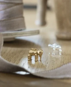 Elefanten i 18 karat forgyldt sølv uden kæde
