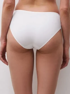 Emma Brief