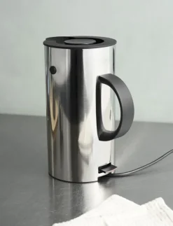 EM77 vattenkokare (EU) 1.5 l. steel