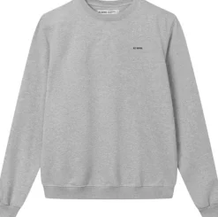 Essential Logo Crewneck 2
