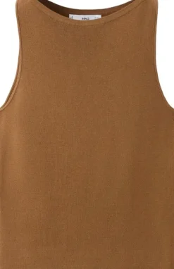 Fine-knit top