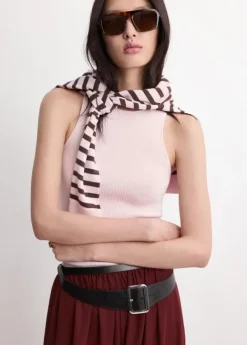 Fitted fine-knit top