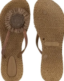 Flip Flops with Flower