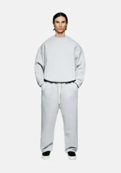 800 GSM SUPERWEIGHT CREWNECK
