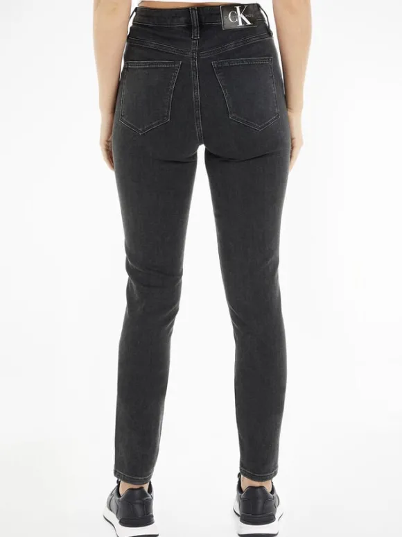 HIGH RISE SKINNY