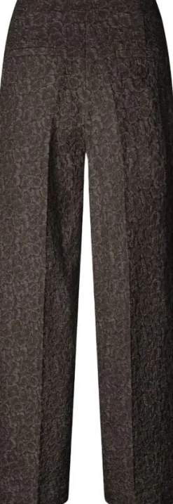 HollisMD pants