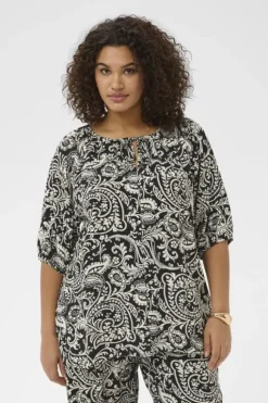 KCberry Blouse