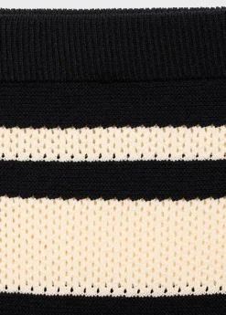 Knitted midi skirt with stripes