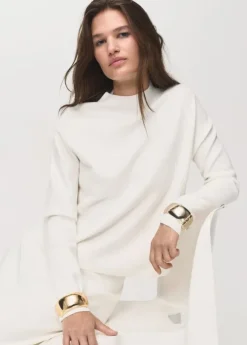 Knitted sweater with perkins neck