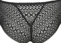 Montara luxury string