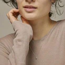 Necklace, Amore