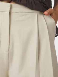 Nika Structure Shorts