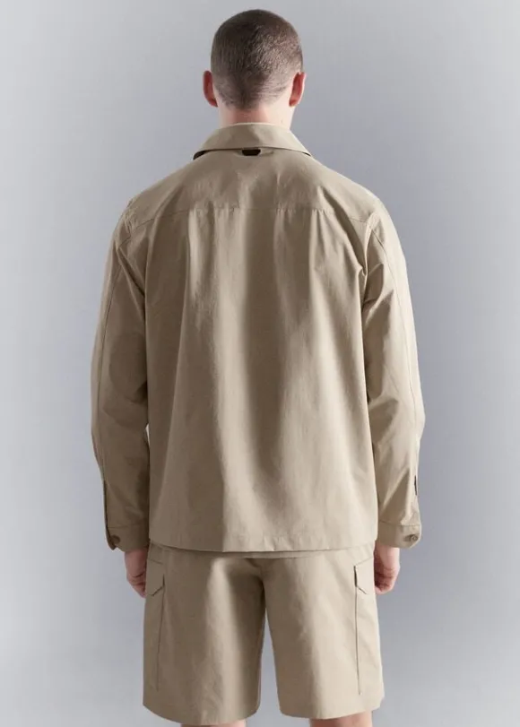 Non-iron overshirt pocket
