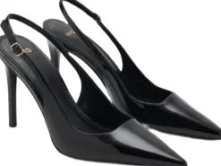 Patent heeled shoes