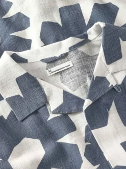 Relaxed linen-mix print short sleeve shirt