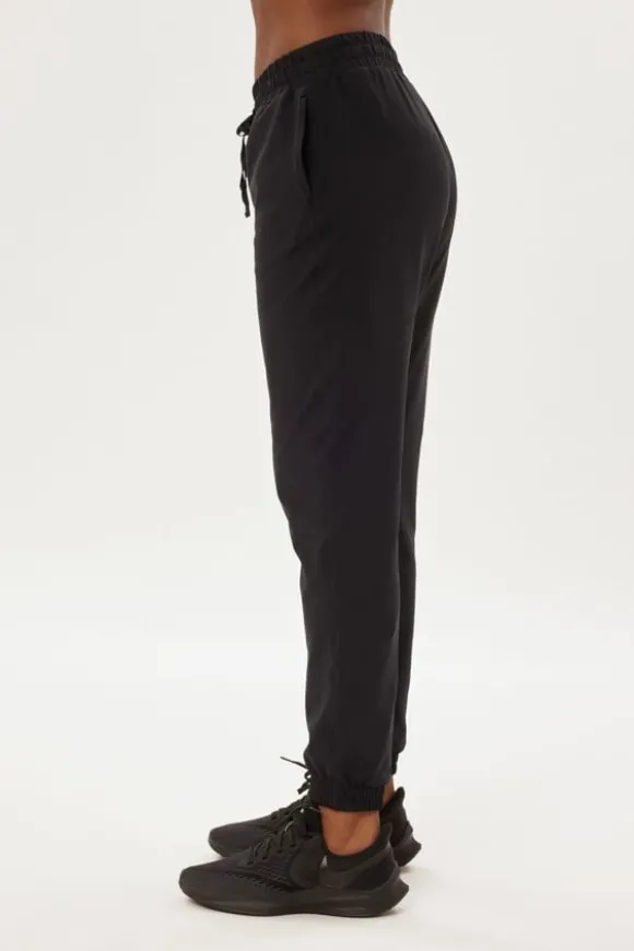 Reset Slim Straight Jogger