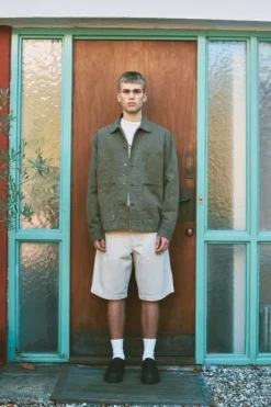 SEARCHER SHORTS