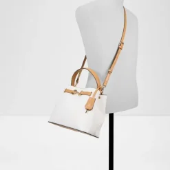 SELENIA SATCHEL