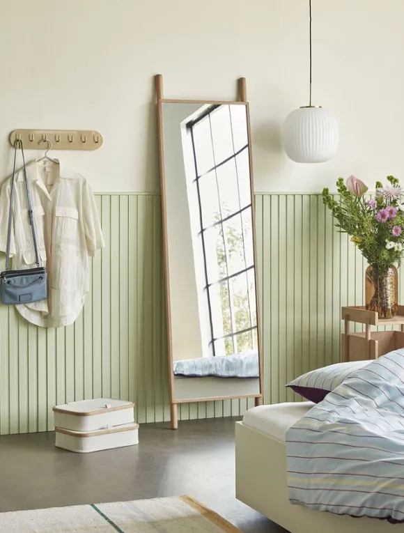 Serene Ceiling Lamp