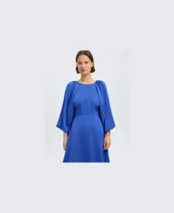 SLFLAURINA 3/4 SHORT OPEN BACK DRES