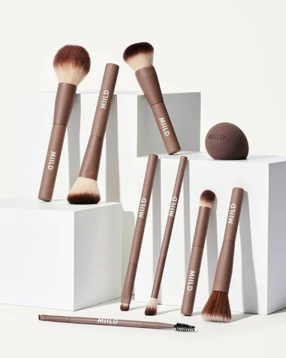 SOFT FINISHING POWDER BRUSH