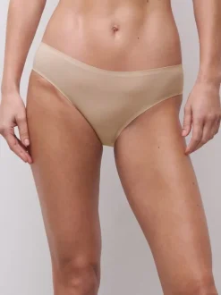 SoftStretch Brief