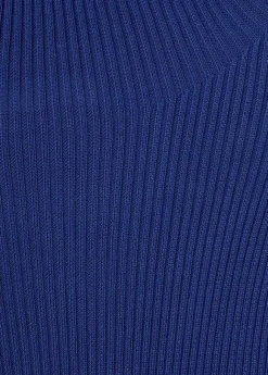 Sweater with asymmetrical turtlenec