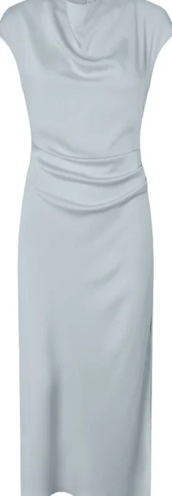 Tailormd dress