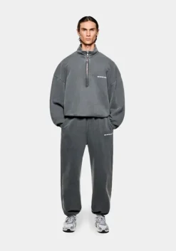 UNIFORM QUARTER ZIP